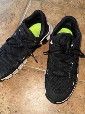 Nike Black Metcon Sneakers